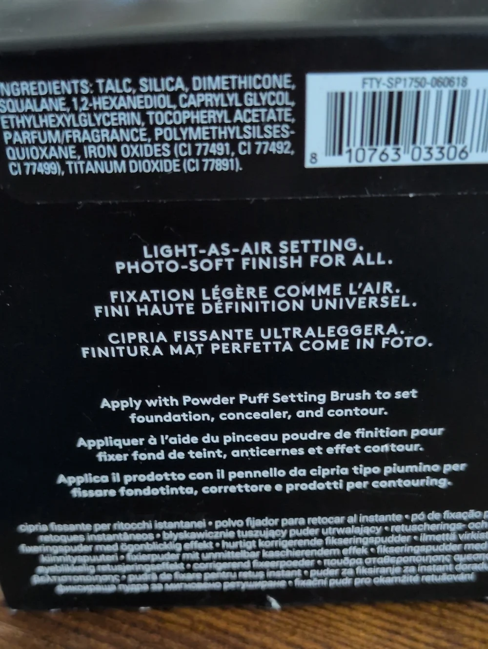 Fenty Beauty Pro Filt'r Instant Retouch Setting Powder - White